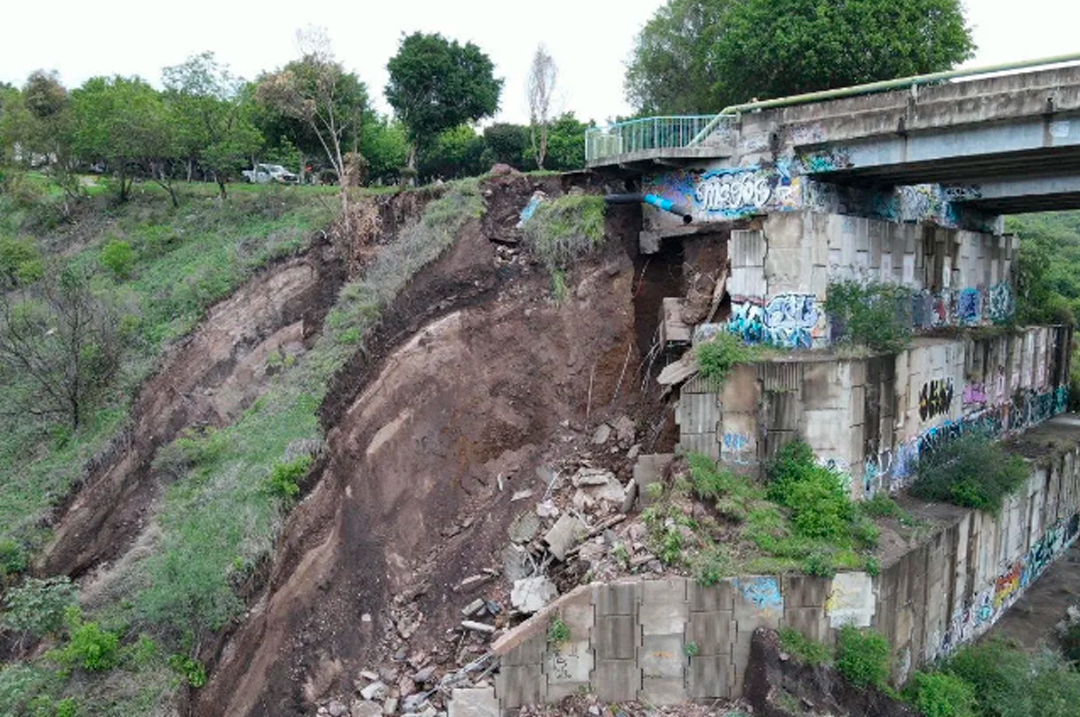 PUENTE VEHICULAR DE CAÑADA DEL REFUGIO