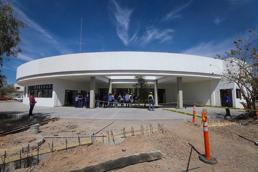 Hospital-Veterinario-1024x683