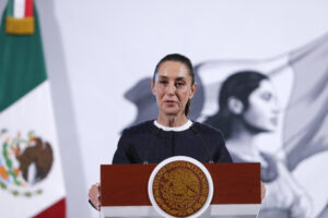 México mantendrá relación comercial con China pese amenaza de aranceles de Trump