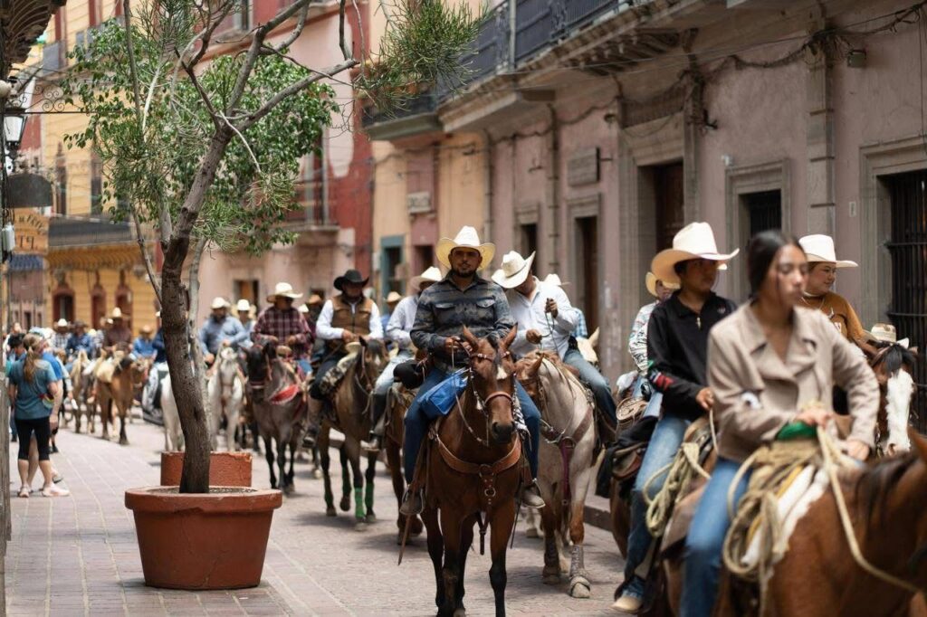 b70a3aa9-b439-464f-9123-dea0867c5936