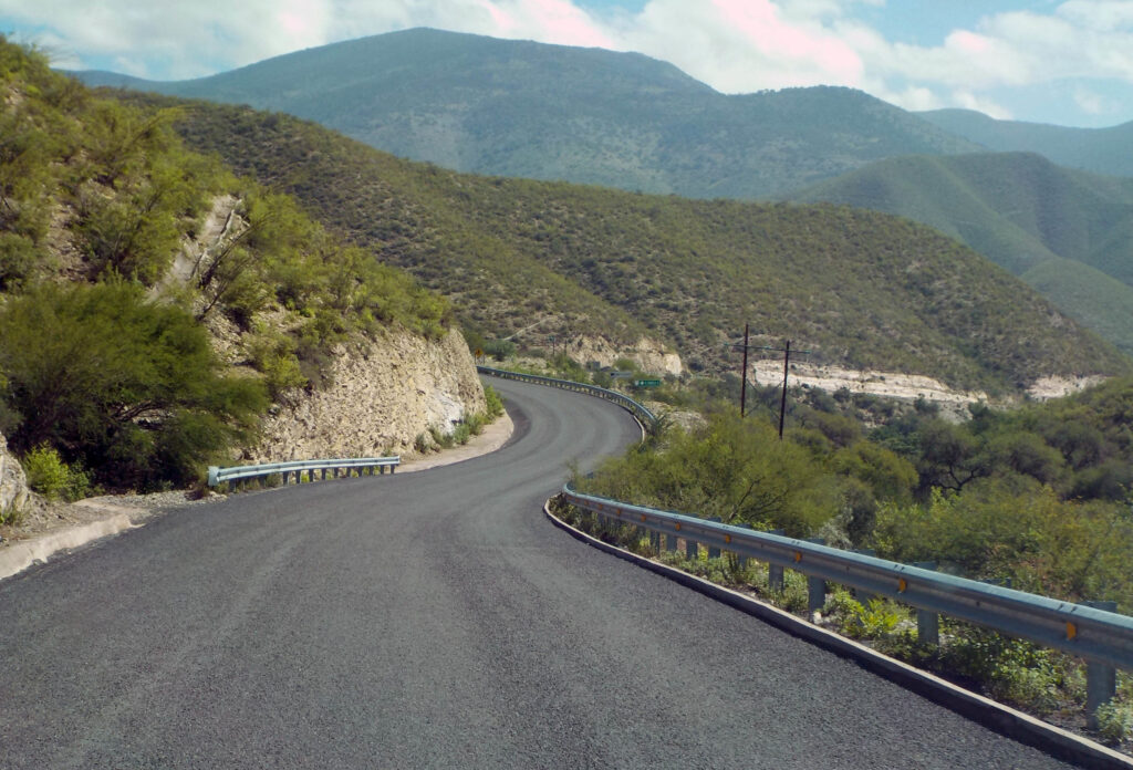 Recomendaciones-para-viajar-seguro-por-las-carreteras-de-Guanajuato-durante-las-vacaciones-de-Semana-Santa-3