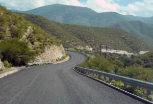 Recomendaciones-para-viajar-seguro-por-las-carreteras-de-Guanajuato-durante-las-vacaciones-de-Semana-Santa-3