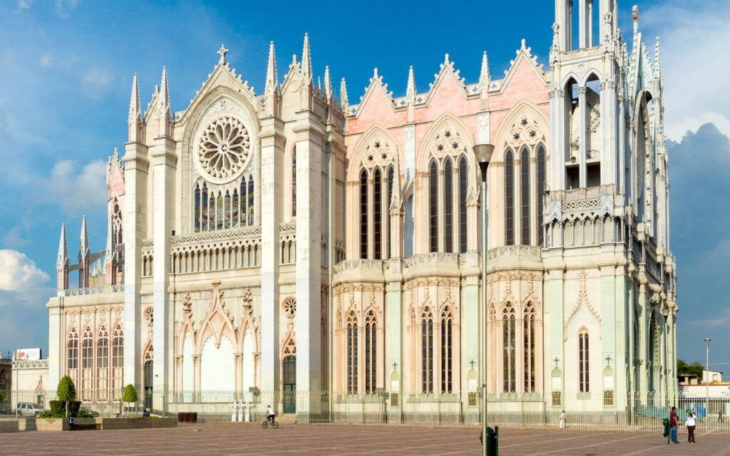 leon-cosas-que-hacer-pueblo-magico-1600