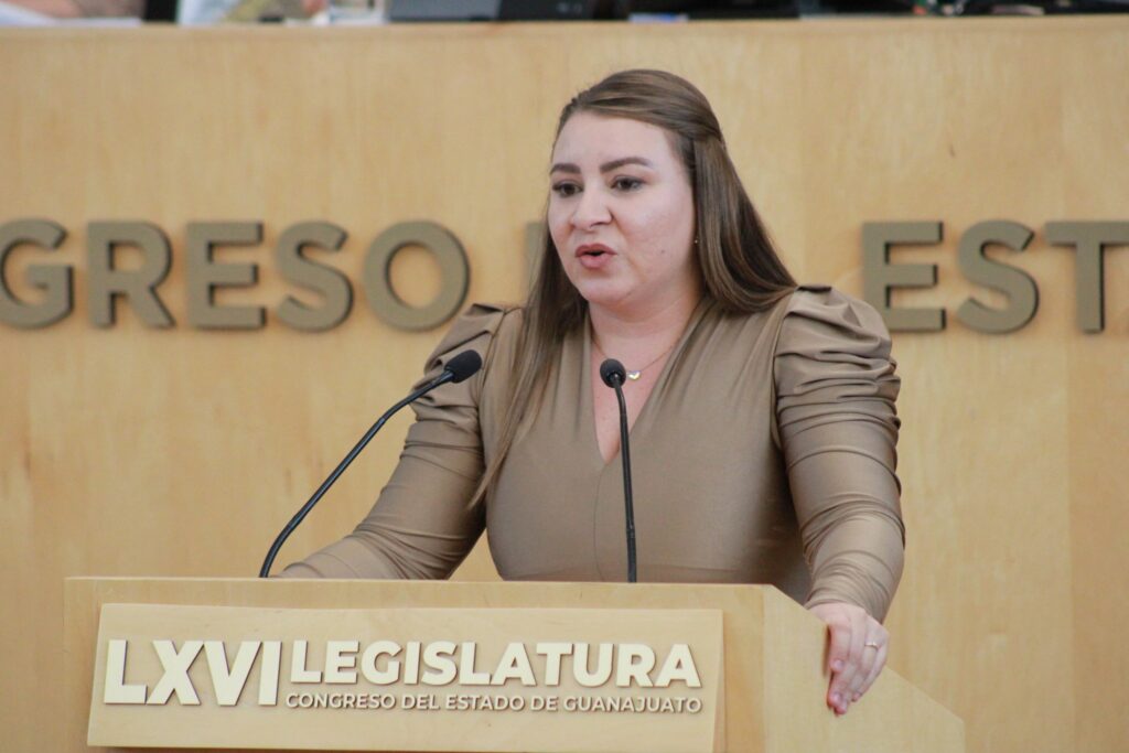 diputada-Martha-Edith-Moreno-Valencia-1