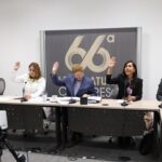 Aprueban en comisiones crear el Premio Estatal a la Comunidad Migrante.