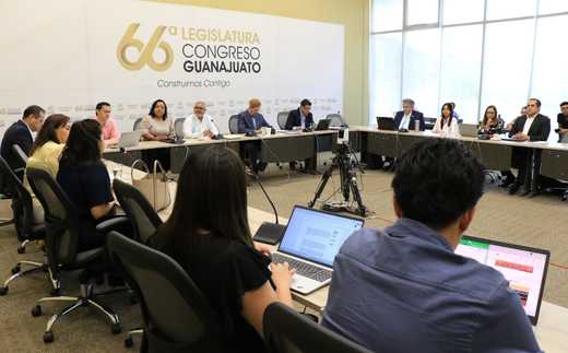Comisión de Asuntos Municipales avala reforma para adecuar integración de ayuntamientos en Guanajuato.
