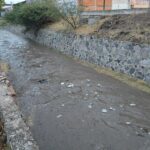 SAPAL intensifica limpieza de drenajes y arroyos en León ante llegada de lluvias.