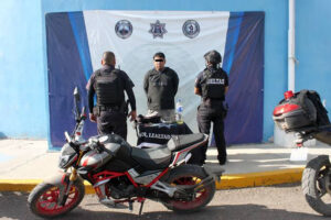Detienen a presunto responsable de robo con violencia en establecimiento del centro en Silao.