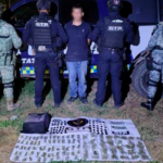 Detienen a joven con más de 500 dosis de presunta marihuana en Villagrán.