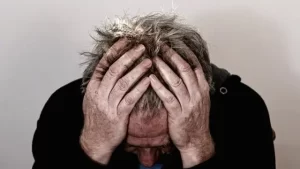 Problemas de salud mental aumentan en ciudades con más de un millón de habitante.