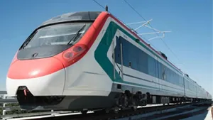Tren Querétaro-Irapuato toma ritmo en Celaya; prevén concluir tramo hacia 2027.